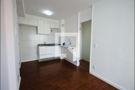 Sala/Cozinha de apartamento à venda com 1 quarto, 37m² em Cambuci, São Paulo