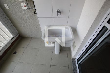 Apartamento à venda com 37m², 1 quarto e 1 vagaVaranda - Detalhe
