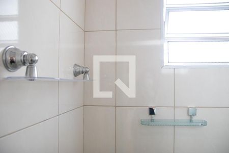 Casa para alugar com 100m², 2 quartos e 2 vagas Casa para alugar com 100m², 2 quartos e 2 vagasBanheiro 1