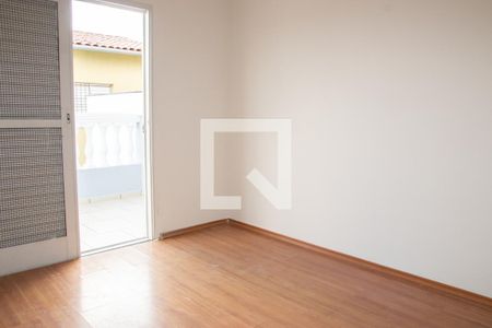 Casa para alugar com 100m², 2 quartos e 2 vagas Casa para alugar com 100m², 2 quartos e 2 vagasQuarto 2