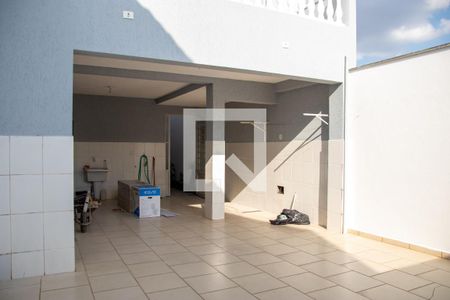 Casa para alugar com 100m², 2 quartos e 2 vagas Casa para alugar com 100m², 2 quartos e 2 vagasQuintal