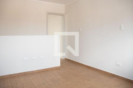 Sala 2 de casa para alugar com 2 quartos, 100m² em Vila Isolina Mazzei, São Paulo