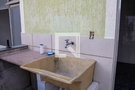 Casa para alugar com 100m², 2 quartos e 2 vagas Casa para alugar com 100m², 2 quartos e 2 vagasÁrea de Serviço 3