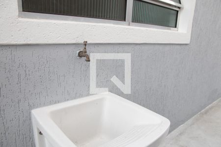 Casa para alugar com 100m², 2 quartos e 2 vagas Casa para alugar com 100m², 2 quartos e 2 vagasÁrea de Serviço 2