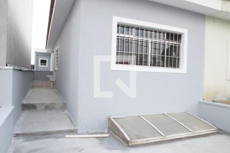 Casa para alugar com 100m², 2 quartos e 2 vagas Casa para alugar com 100m², 2 quartos e 2 vagasQuintal