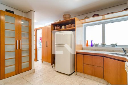 Apartamento à venda com 140m², 2 quartos e 1 vagaCozinha