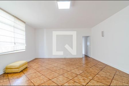 Apartamento à venda com 160m², 3 quartos e 1 vagaSala