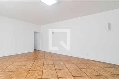 Apartamento à venda com 160m², 3 quartos e 1 vagaSala