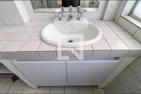 Apartamento à venda com 160m², 3 quartos e 1 vagaBanheiro da suíte 2