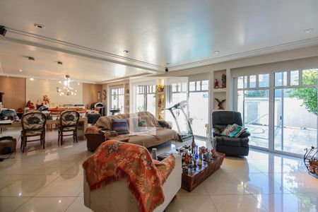 Sala de casa de condomínio à venda com 5 quartos, 375m² em Jardim Carvalho, Porto Alegre