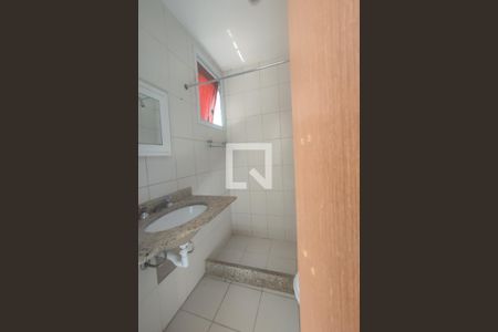 Apartamento para alugar com 69m², 2 quartos e 1 vaga Apartamento para alugar com 69m², 2 quartos e 1 vagaBanheiro
