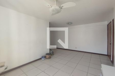 Sala de apartamento para alugar com 2 quartos, 69m² em Pechincha, Rio de Janeiro