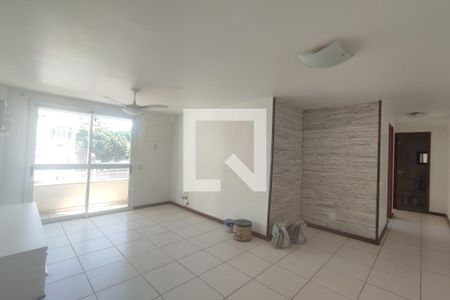 Sala de apartamento para alugar com 2 quartos, 69m² em Pechincha, Rio de Janeiro