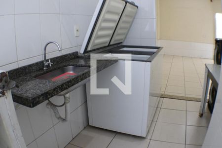 Apartamento para alugar com 69m², 2 quartos e 1 vagaÁrea comum - Salão de festas