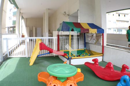 Apartamento para alugar com 69m², 2 quartos e 1 vagaÁrea Comum - Playground