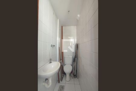 Apartamento para alugar com 69m², 2 quartos e 1 vaga Apartamento para alugar com 69m², 2 quartos e 1 vagaBanheiro de serviço