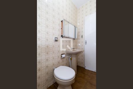 Casa à venda com 180m², 5 quartos e 3 vagasBanheiro da Suíte