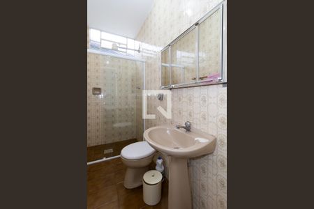 Casa à venda com 180m², 5 quartos e 3 vagasBanheiro da Suíte