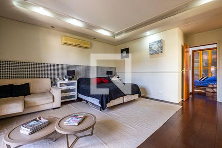 Casa à venda com 630m², 4 quartos e 6 vagas Casa à venda com 630m², 4 quartos e 6 vagasSuíte 1