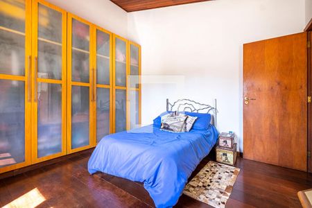 Casa à venda com 630m², 4 quartos e 6 vagas Casa à venda com 630m², 4 quartos e 6 vagasSuíte 2