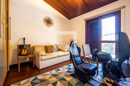 Casa à venda com 630m², 4 quartos e 6 vagas Casa à venda com 630m², 4 quartos e 6 vagasSuíte 3