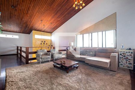 Casa à venda com 630m², 4 quartos e 6 vagas Casa à venda com 630m², 4 quartos e 6 vagasSala 2