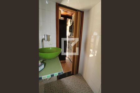 Casa de condomínio para alugar com 650m², 4 quartos e 2 vagasLavabo 2