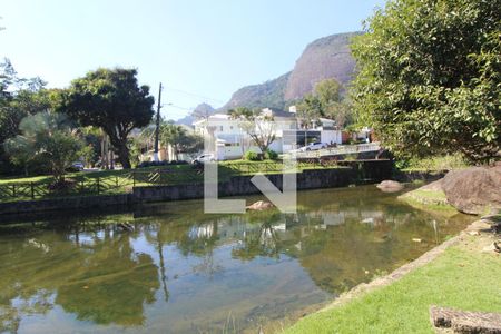 Casa de condomínio para alugar com 650m², 4 quartos e 2 vagasLago