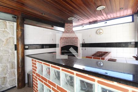 Casa de condomínio para alugar com 650m², 4 quartos e 2 vagasChurrasqueira