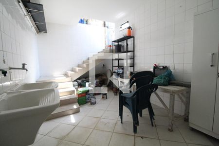 Casa de condomínio para alugar com 650m², 4 quartos e 2 vagasÁrea de Serviço