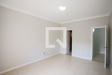 Quarto Suíte 1 de casa para alugar com 4 quartos, 650m² em Jacarepaguá, Rio de Janeiro