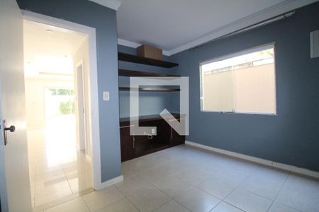 Casa de condomínio para alugar com 650m², 4 quartos e 2 vagasQuarto 1