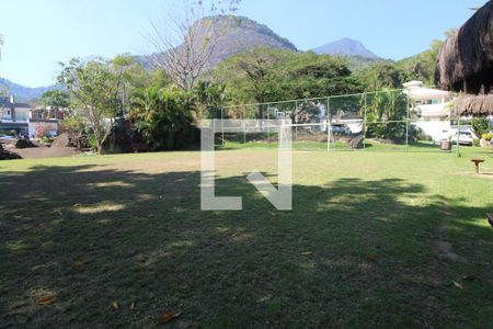 Casa de condomínio para alugar com 650m², 4 quartos e 2 vagasQuadra