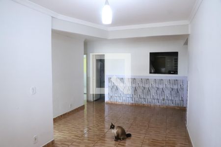 Sala de casa para alugar com 3 quartos, 150m² em Riacho Fundo Ii, Brasília