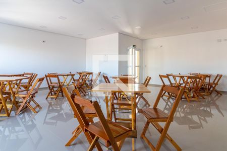 Apartamento à venda com 60m², 2 quartos e 2 vagasÁrea comum - Salão de festas