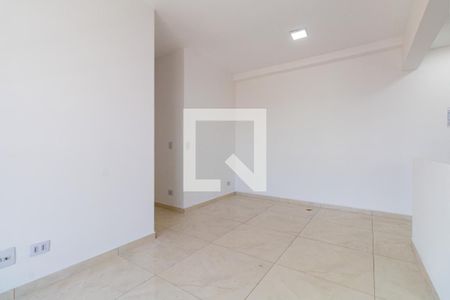 Sala de apartamento à venda com 2 quartos, 60m² em Jardim Bom Clima, Guarulhos