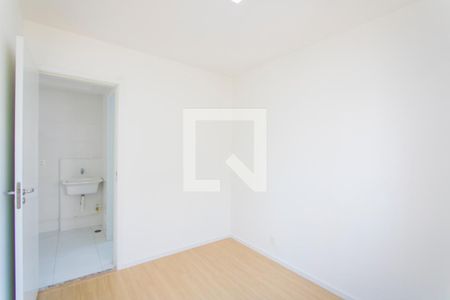 Quarto 1 de apartamento para alugar com 2 quartos, 37m² em Parque São Vicente, Mauá