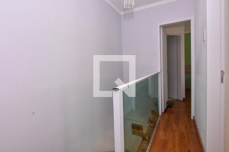 Casa para alugar com 120m², 3 quartos e 2 vagasCorredor