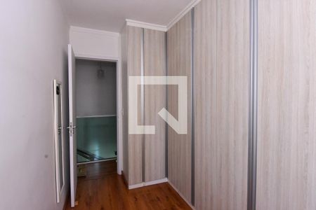 Casa para alugar com 120m², 3 quartos e 2 vagasQuarto 2