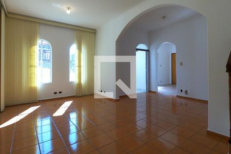 Sala de casa à venda com 4 quartos, 120m² em Vila Santa Maria, Guarulhos