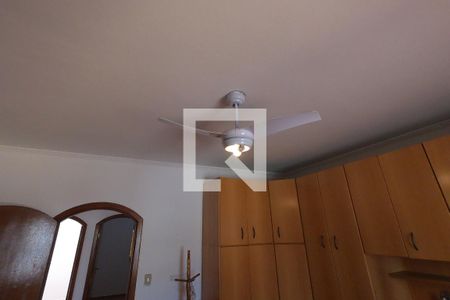 Casa à venda com 120m², 4 quartos e 1 vagaSuíte