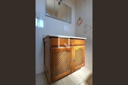 Casa à venda com 120m², 4 quartos e 1 vagaBanheiro