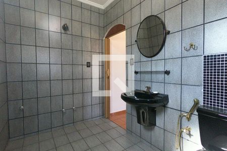 Casa à venda com 120m², 4 quartos e 1 vagaBanheiro da Suíte