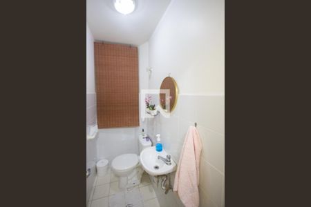 Lavabo de casa à venda com 3 quartos, 140m² em Campo Belo, São Paulo