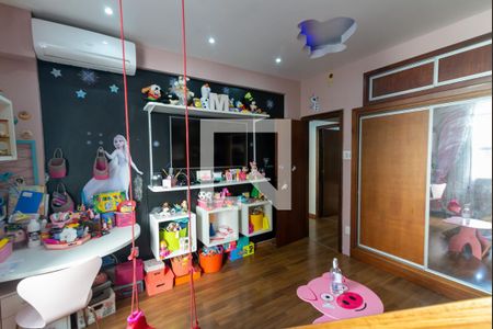 Apartamento à venda com 138m², 3 quartos e sem vagaQuarto 2