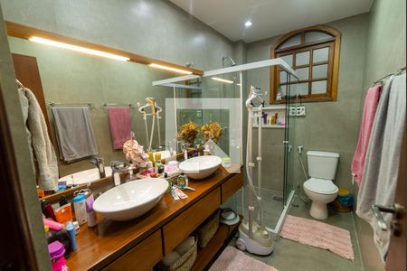 Apartamento à venda com 138m², 3 quartos e sem vagaBanheiro 1
