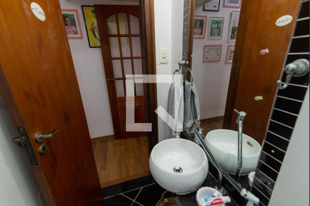 Apartamento à venda com 138m², 3 quartos e sem vagaBanheiro 2