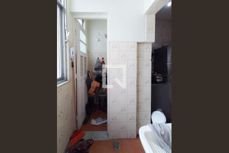 Apartamento à venda com 75m², 2 quartos e 1 vagaÁrea de Serviço