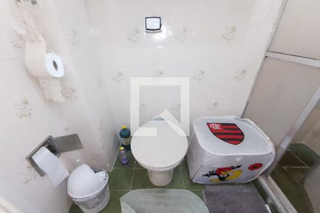 Apartamento à venda com 75m², 2 quartos e 1 vagaBanheiro Social