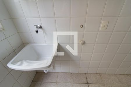Área de serviço de apartamento para alugar com 2 quartos, 62m² em Parque Campolim, Sorocaba